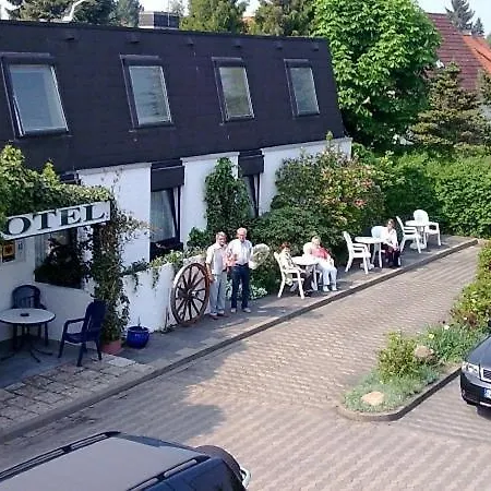 Onkel Tom's Hutte Hotel 3*